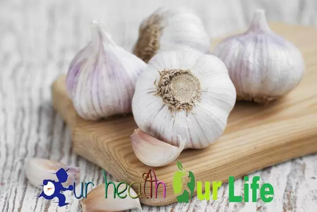 Eliminate vaginal odor - use Garlic