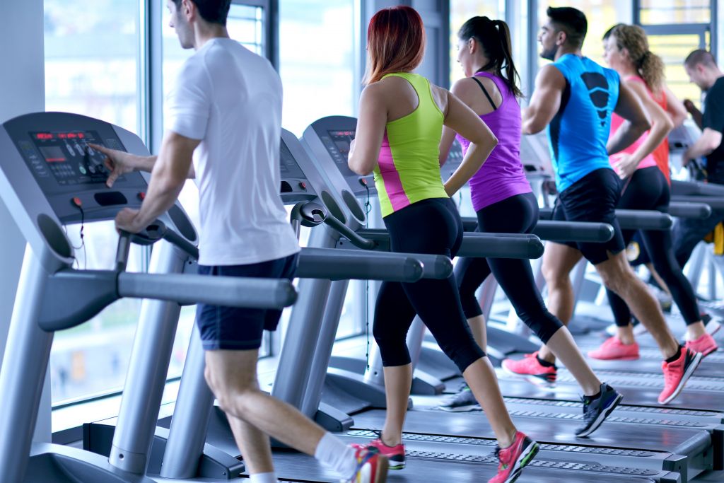 How to run on a treadmill - tips to running on treadmill